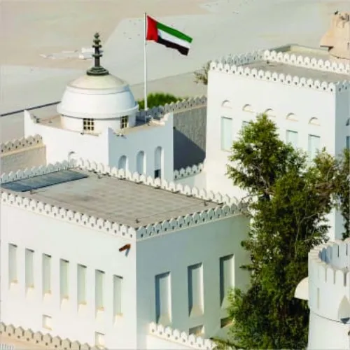 التنقل إلى قصر الحصن