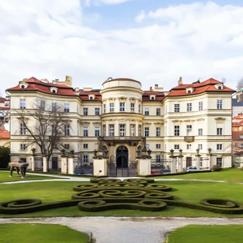 Переход к Prague Fairytale: Flight + 4★ Hotel Stay