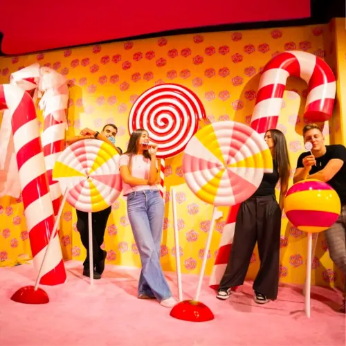 Переход к Museum of Candy