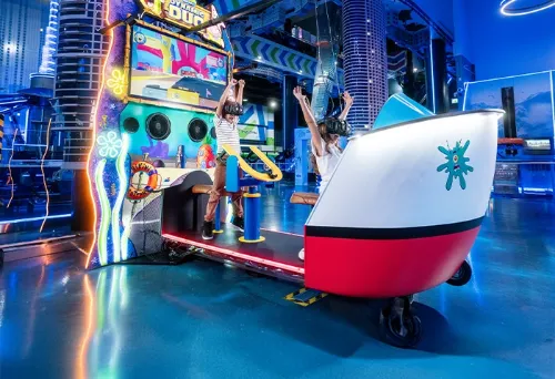 التنقل إلى Play DXB Dubai Mall