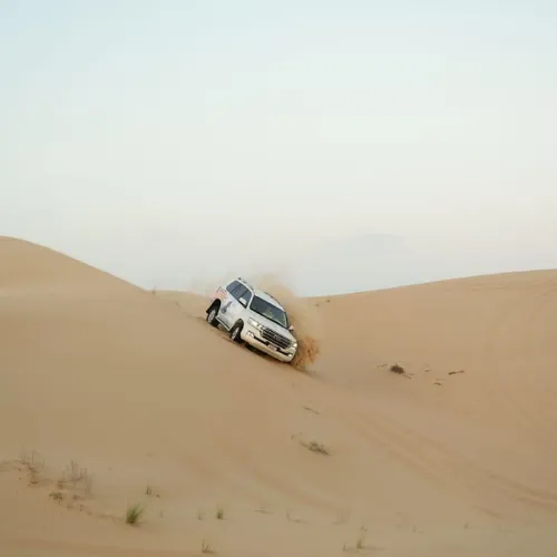 التنقل إلى Capital Abu Dhabi Desert Safari