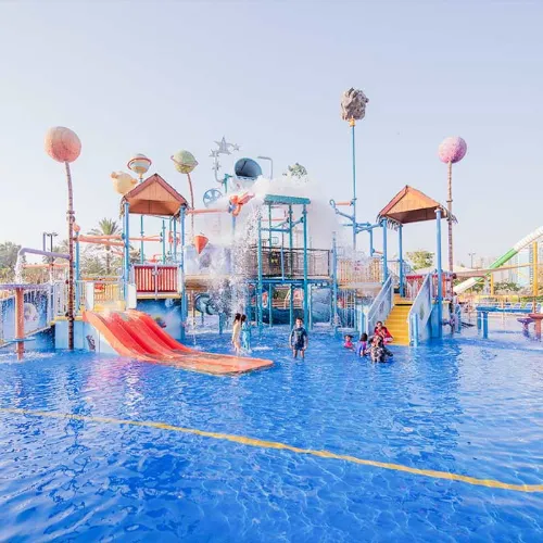 التنقل إلى Pearls Kingdom - 7th Best Water Park in the World