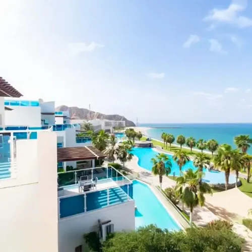 Переход к 5-Star Stay at Radisson Blu Fujairah