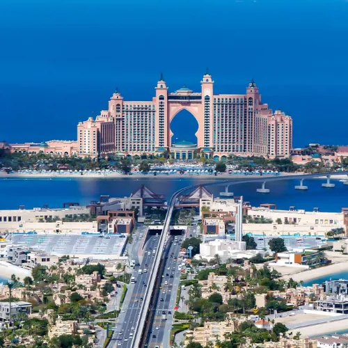 التنقل إلى Aladdin Adventure in New Dubai Tour - Modern Dubai Landmarks & Atlantis Experience