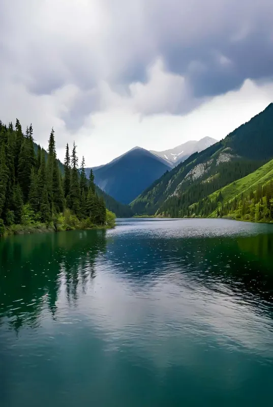 Almaty Escape: 5-Day Nature & Culture Adventure