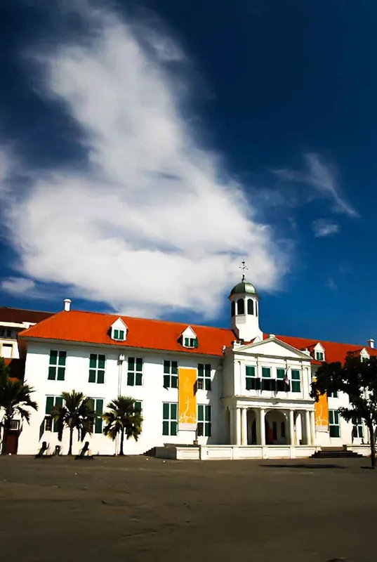 7D/6N Family Package Jakarta Puncak Bandung - Cultural Heritage & Nature Tour Indonesia 2025