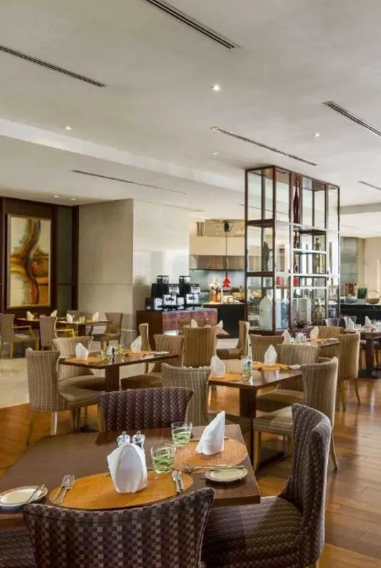 Crown Plaza Jumeirah