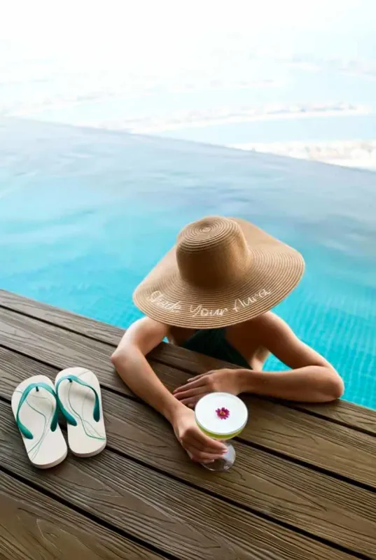 AURA Skypool