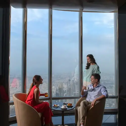 التنقل إلى The Lounge, Burj Khalifa Level 154 +153 + 152