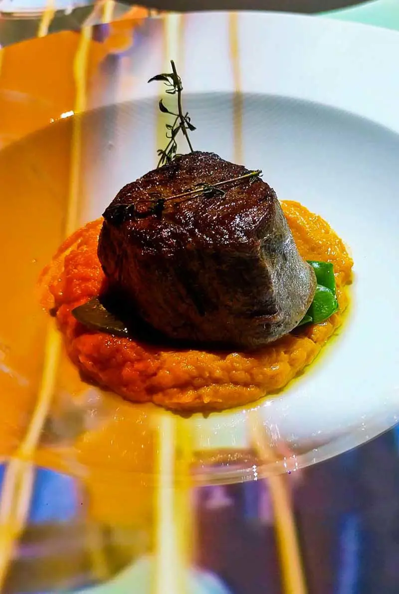 Seven Paintings Immersive Dining Experience