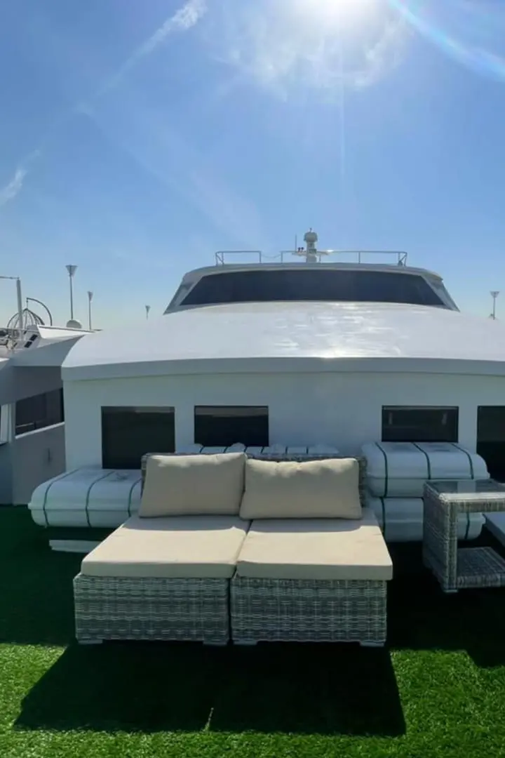 Royal Star Yacht 100ft Dream