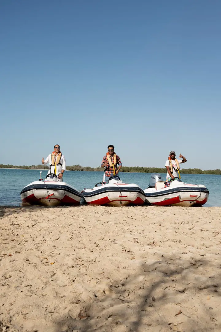Self-Drive Boat by Rhinos Abu Dhabi