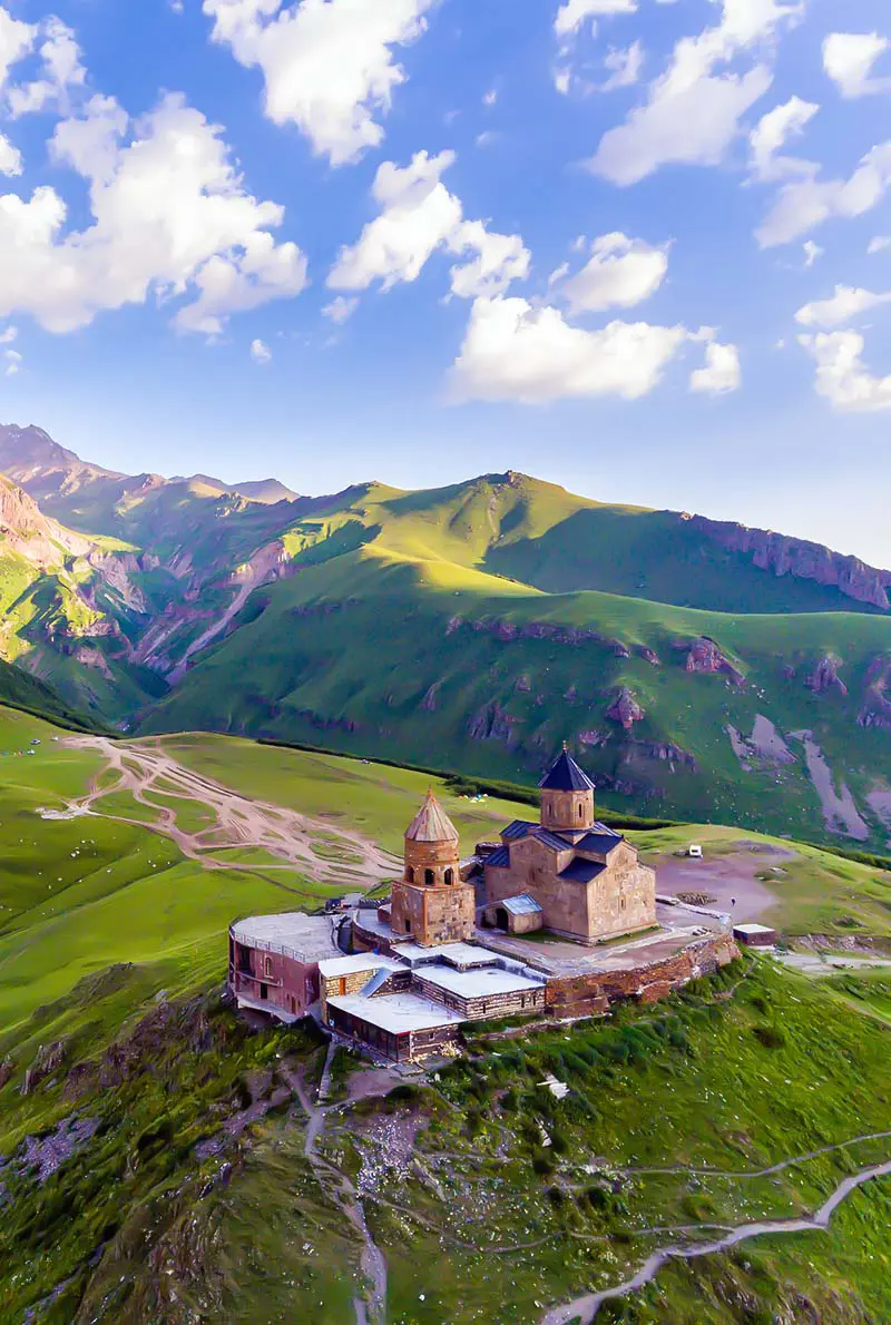 Georgia Winter Escape 2025: 3-Night Budget Tour to Tbilisi, Kakheti Vineyards & Gudauri Snowscapes