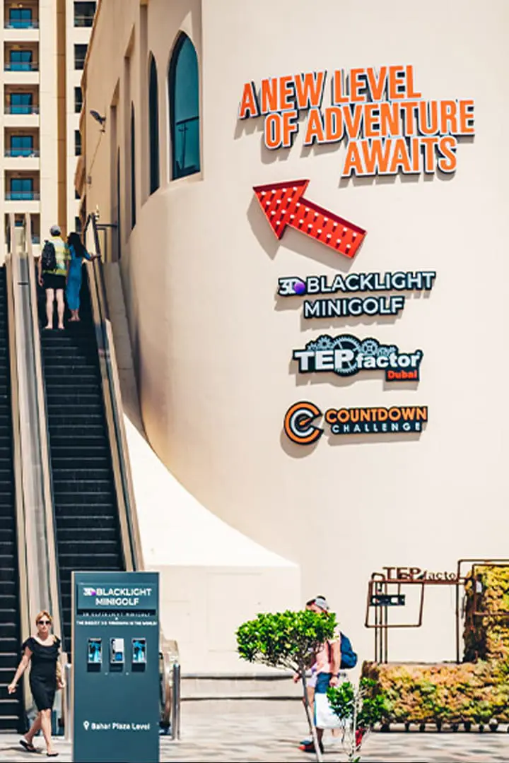 3D Blacklight Minigolf Dubai