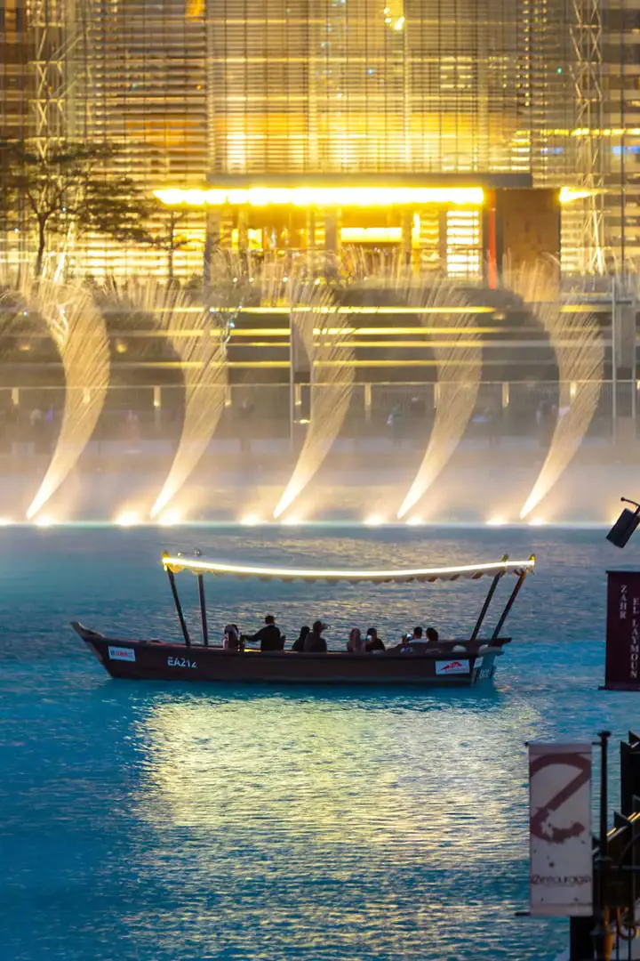 Dubai Fountain Lake Ride
