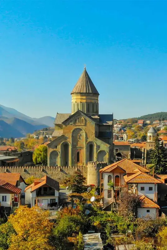 Mystical Georgia: 4-Day Tbilisi, Mountains & Canyons Getaway