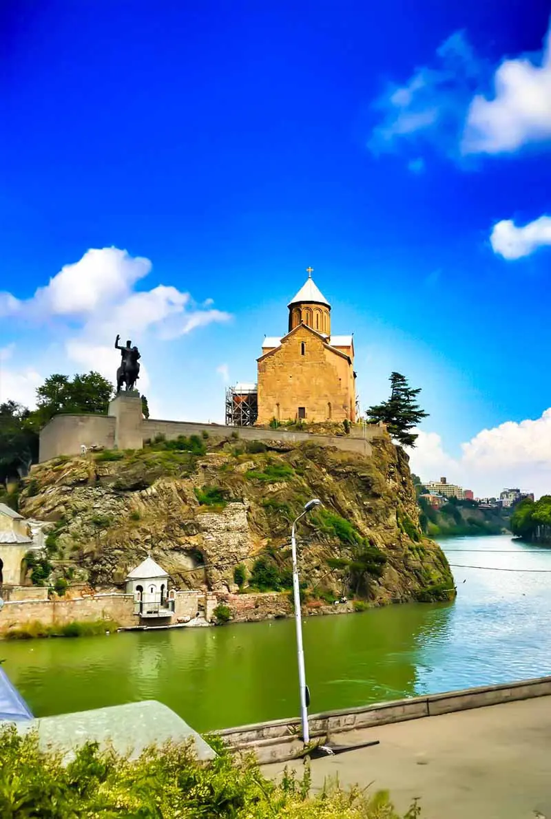 Mystical Georgia: 4-Day Tbilisi, Mountains & Canyons Getaway