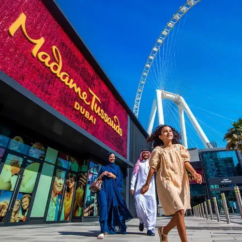 Переход к Музей мадам Тюссо в Дубае