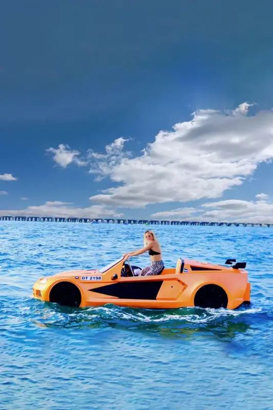 Jet Car Dubai