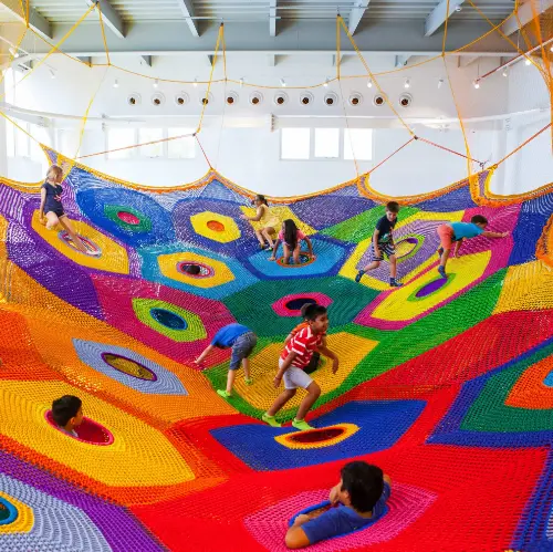 Navigating to the OliOli Interactive Play Centre Duba