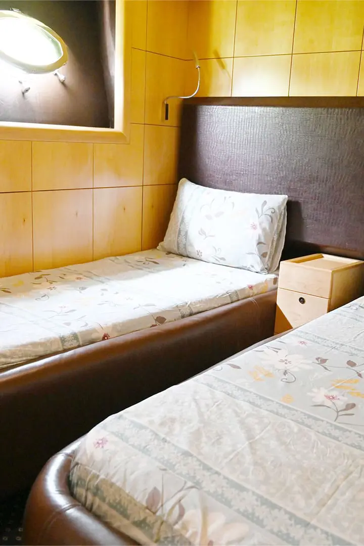 Royal Star Yacht 80ft Imagine