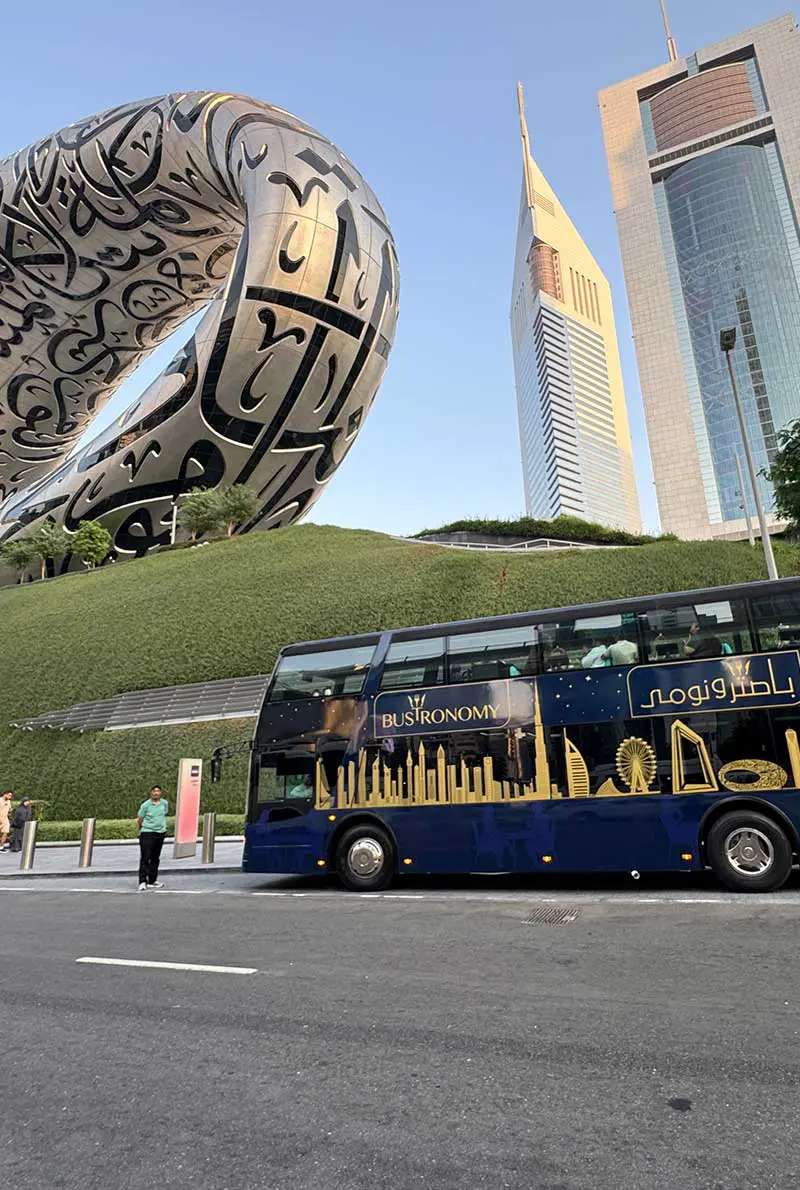Dubai Bustronomy