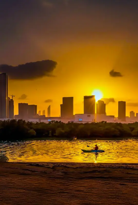 Abu Dhabi Kayak Adventure
