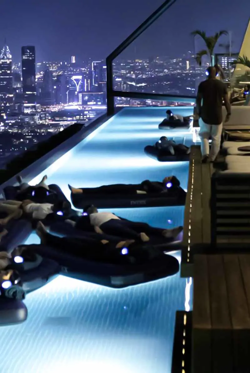 AURA Skypool