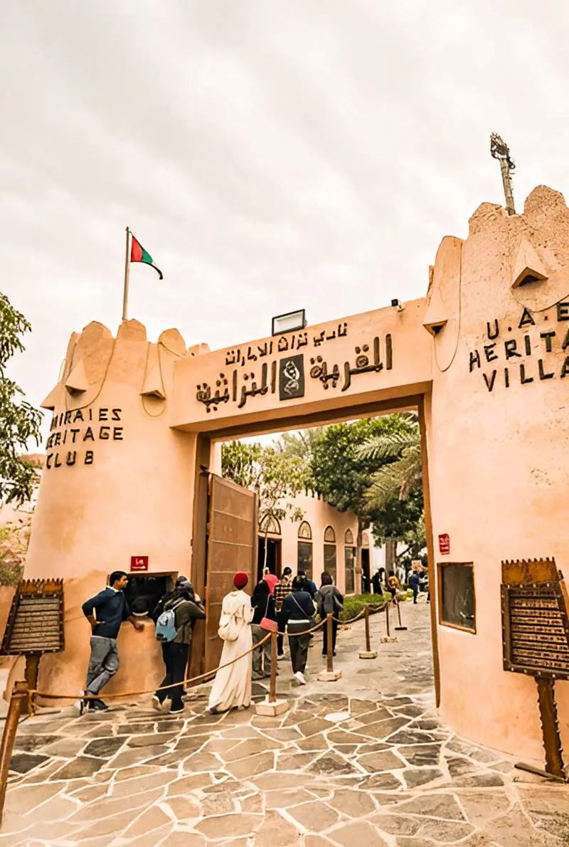 Abu Dhabi Aladdin Adventure with Mosque, Palaces & Markets – Guided Tour from Dubai