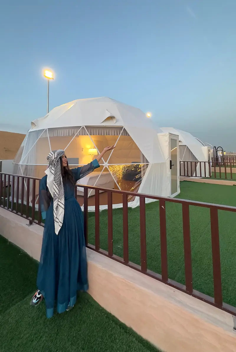 Luxury Dusky Desert Safaris in Total support camp with 4*4 pick up