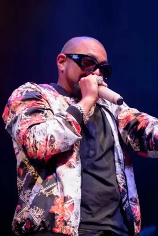 Akon And Sean Paul Live In Abu Dhabi