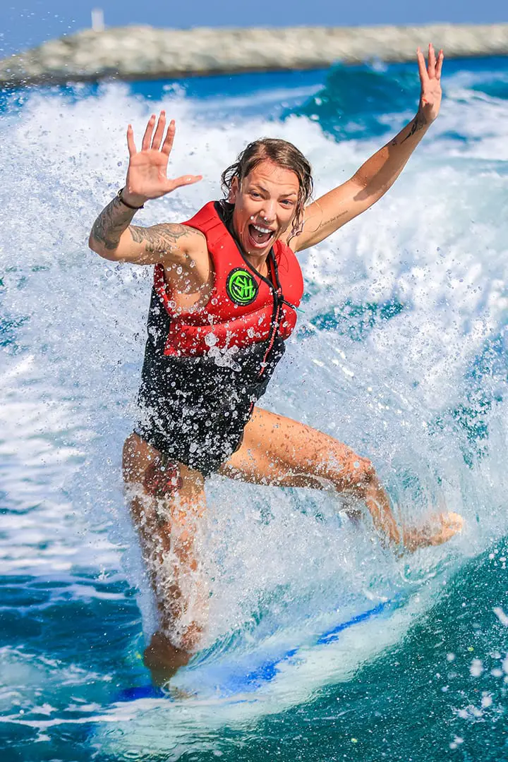 Wake Surfing Dubai