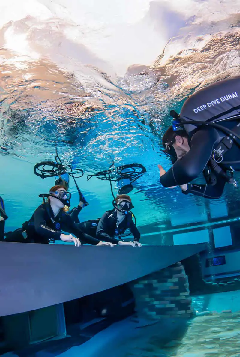 Deep Dive Dubai Scuba Dive Experience