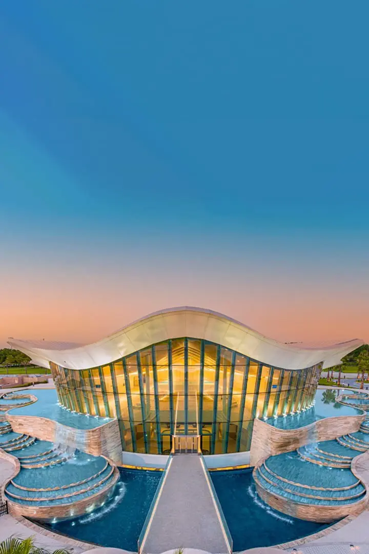 Deep Dive Dubai Scuba Dive Experience