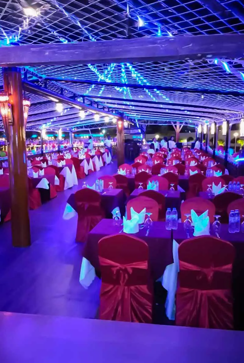 Al Mansour Mega Dhow – Dubai’s Cultural Cruise Reimagined