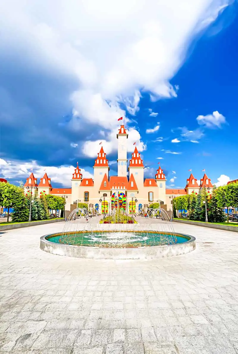 8 Days in Majestic Moscow – Summer Escape with Hotel & Tours