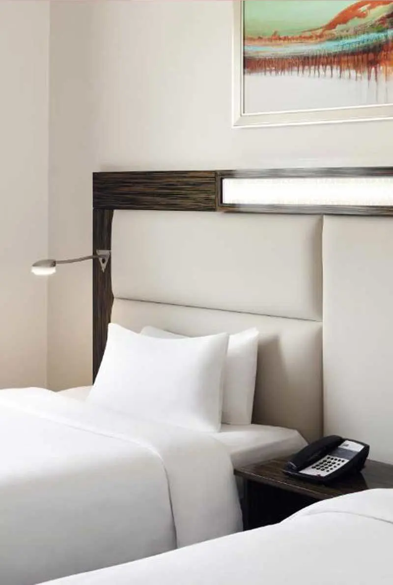 Holiday Inn Express Int City