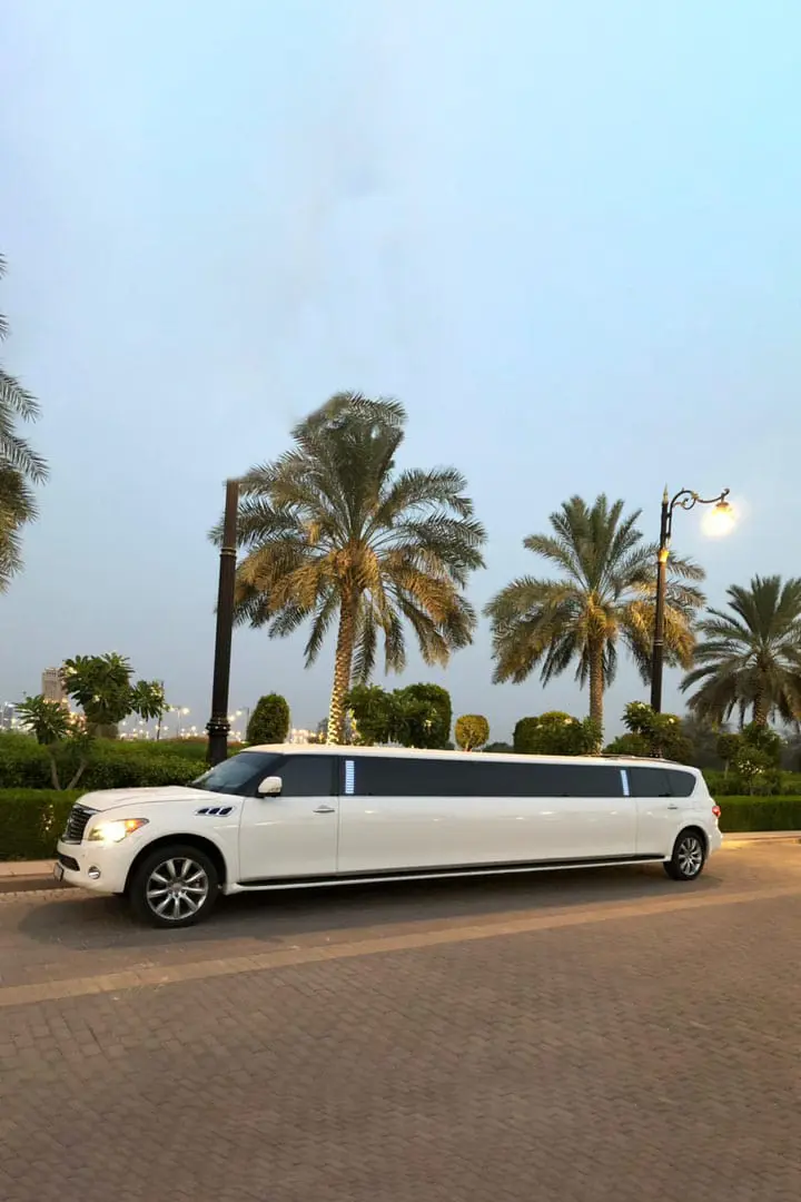 Luxury Limousines - Couple Offer