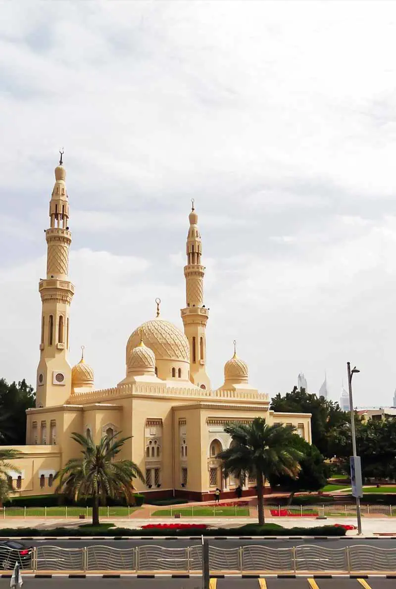 Aladdin Adventure in New Dubai Tour - Modern Dubai Landmarks & Atlantis Experience