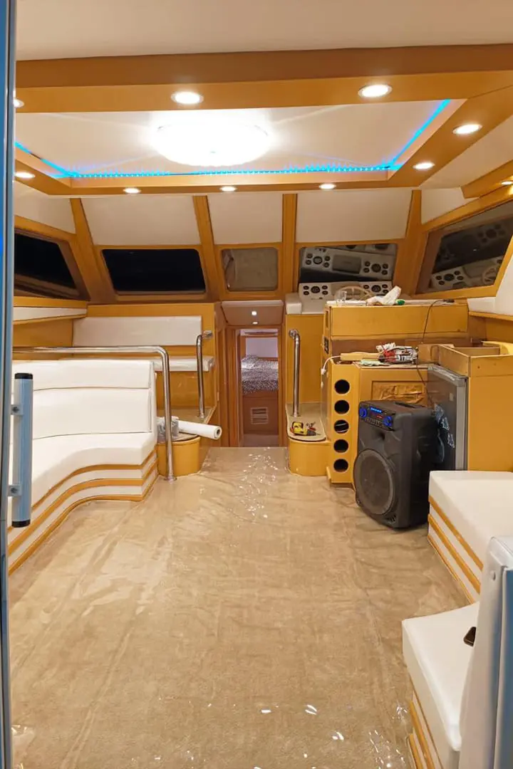 Private Yacht - Abu Dhabi