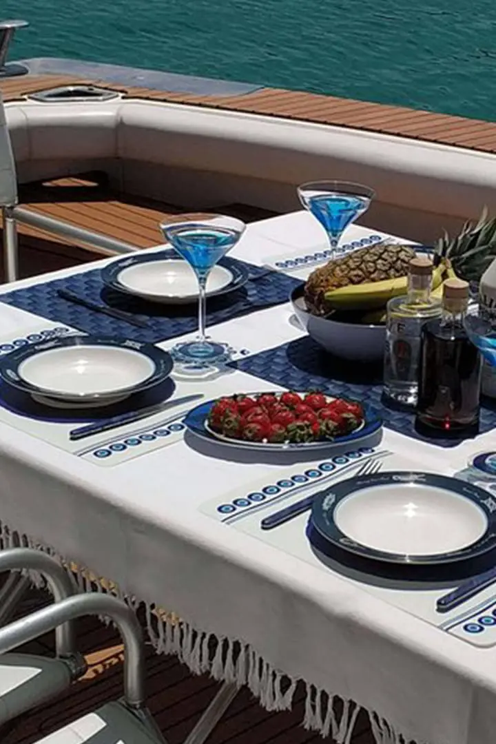 Private Yacht - Abu Dhabi