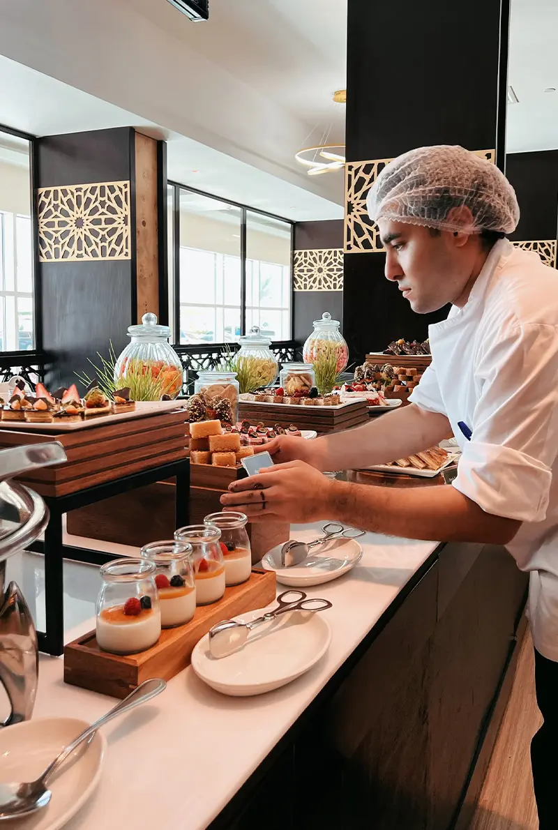 Metropolitan Al Mafraq Hotel