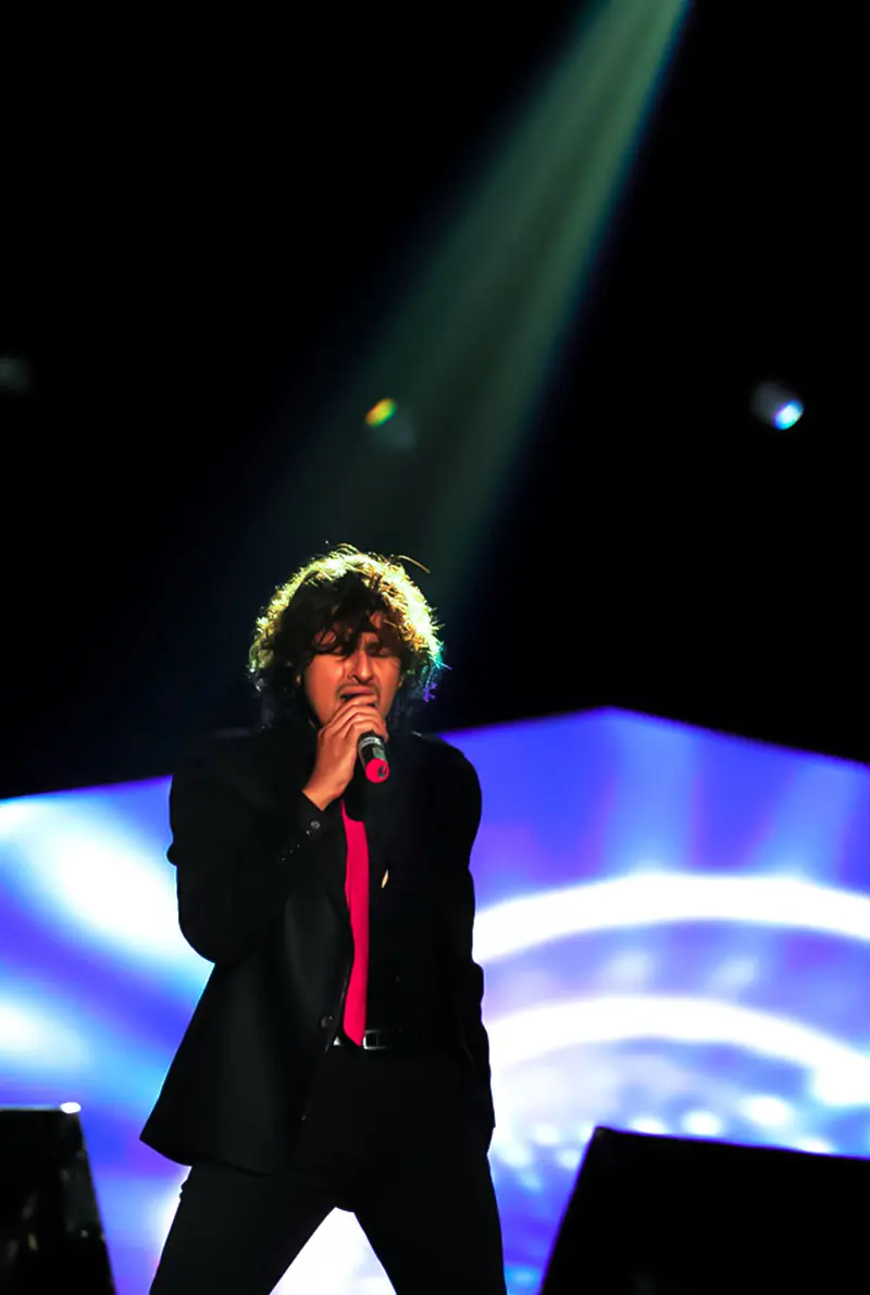 Timeless Melodies, Eternal Legends