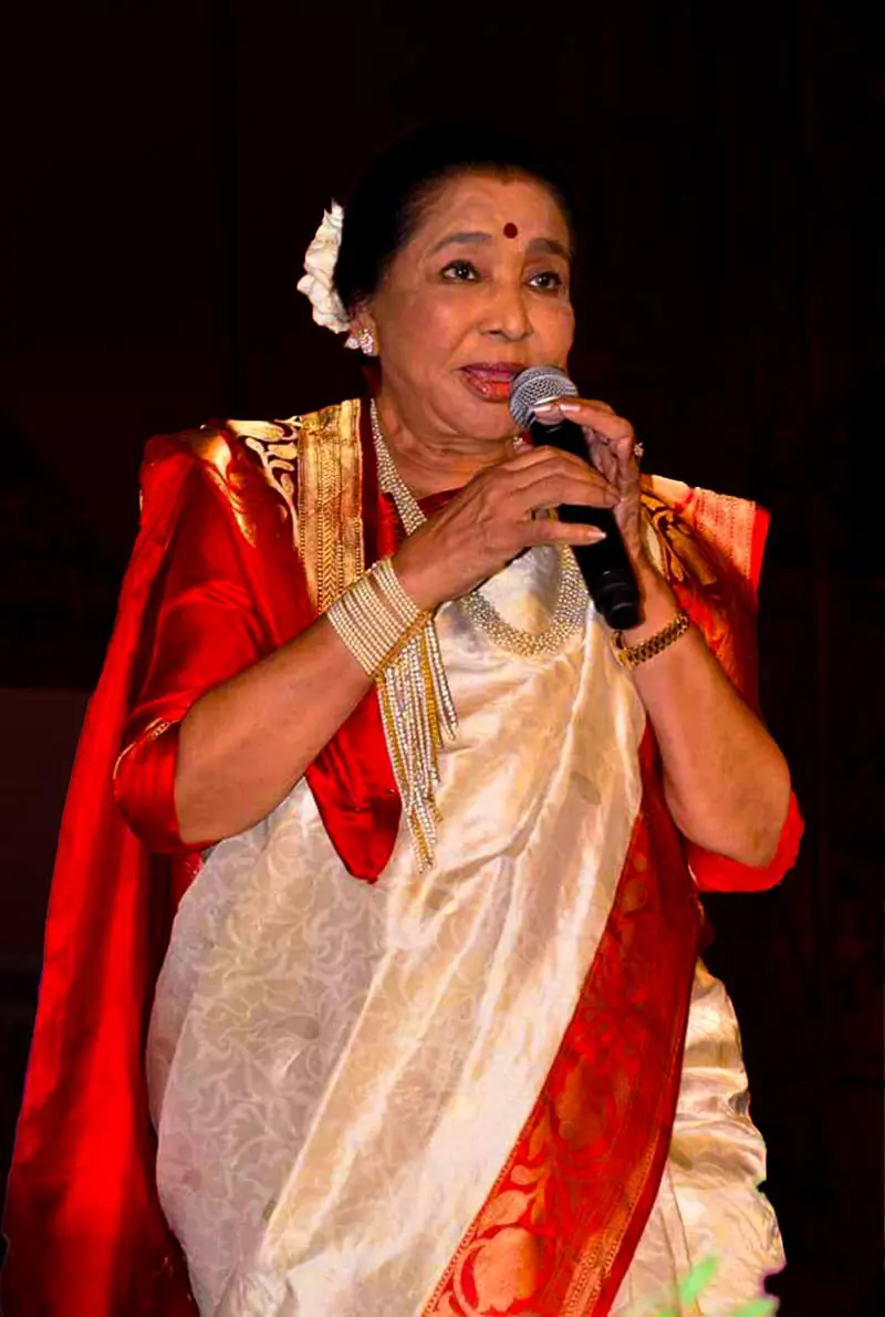 Timeless Melodies, Eternal Legends