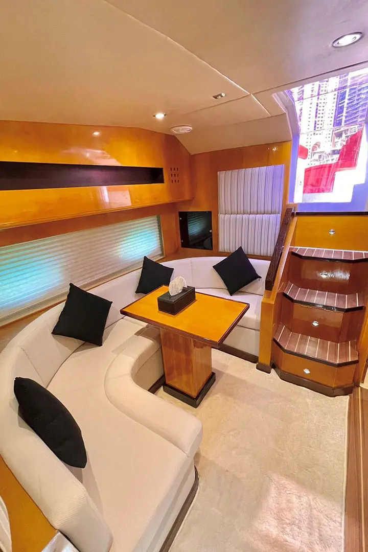Dubai Elite Pearl 36ft Oryx Yacht