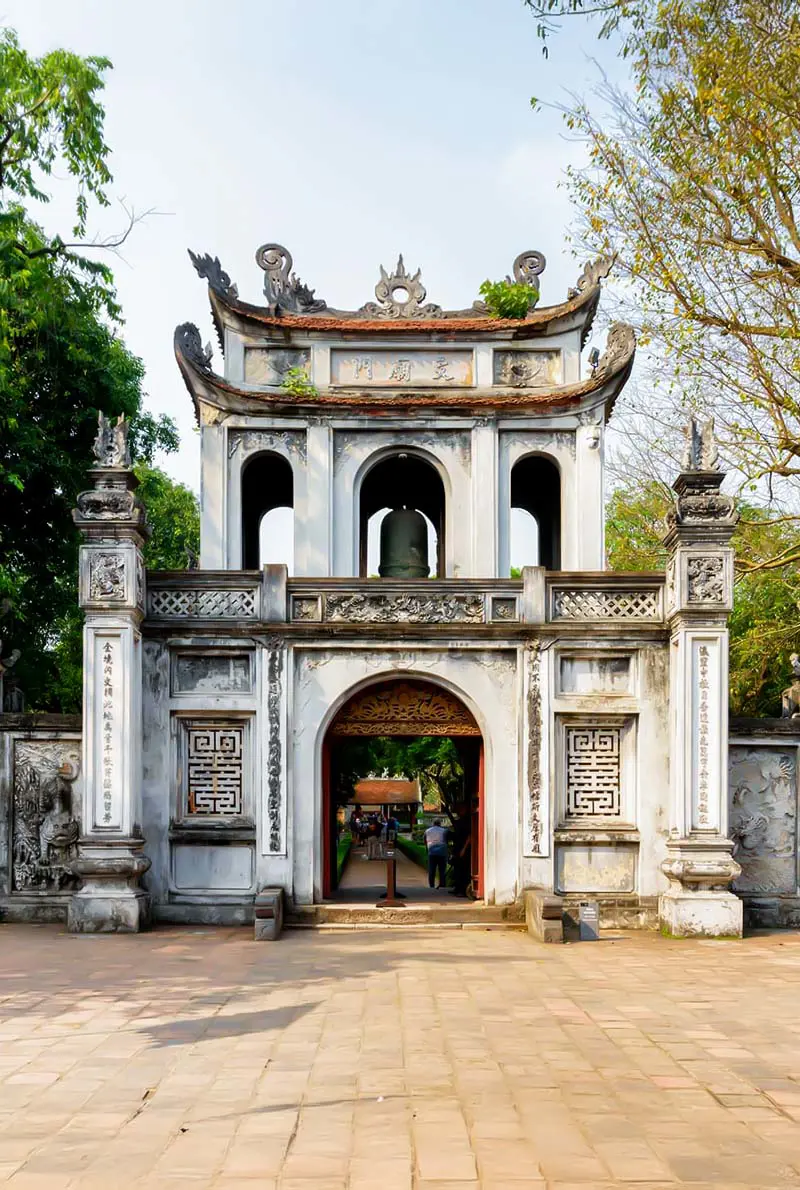 Eid ul Fitr 2025: 6-Night Vietnam Tour Package – Explore Hanoi, Ha Long Bay, Da Nang & Ho Chi Minh City