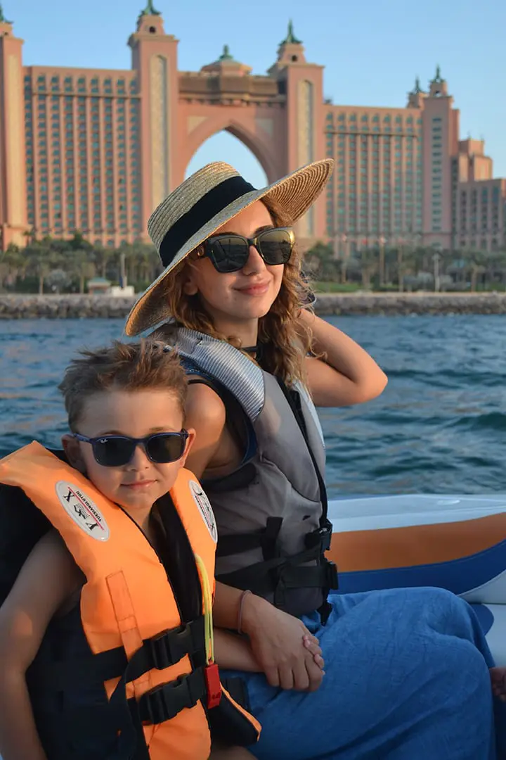 Speed Boat Rental in Dubai