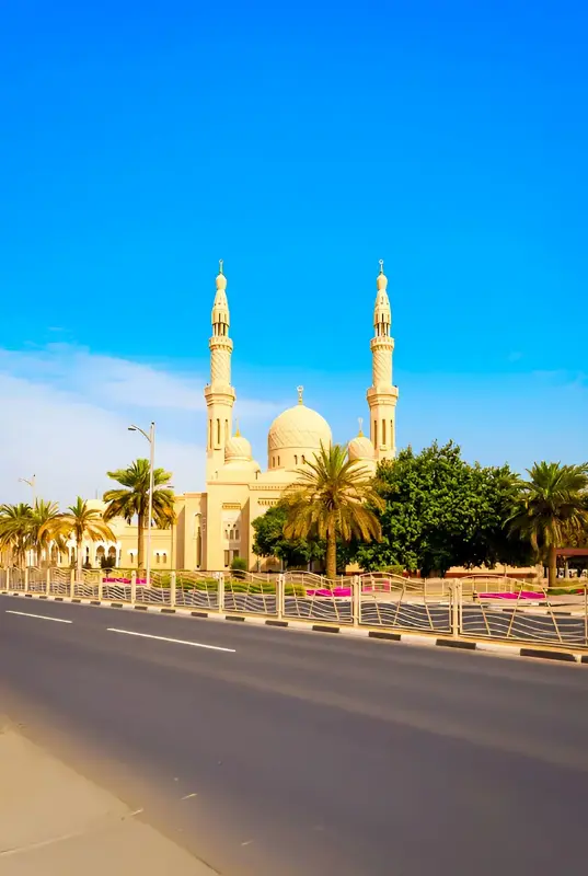 Dubai 3-Night Holiday Package – City Tour, Desert Safari & Cruise