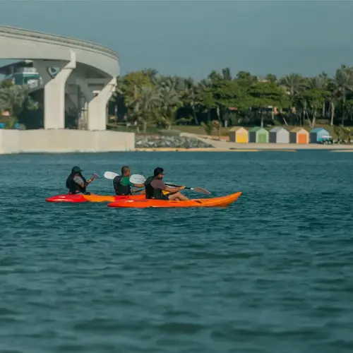 التنقل إلى Kayak by Seawake Palm Jumeirah